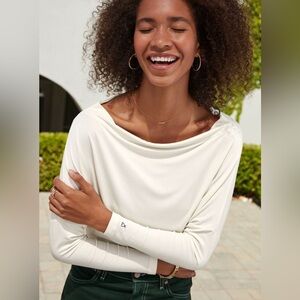 Stella & Dot Triple Take Top M